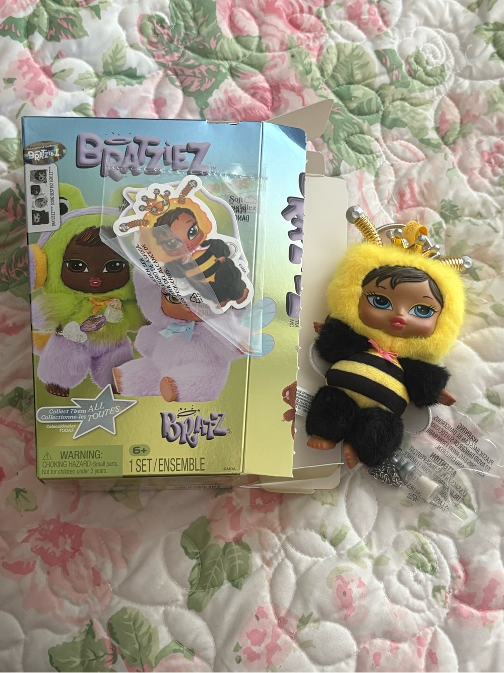 Bratziez besties nevra queen b Plush Keychain -